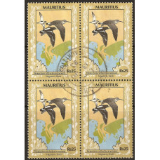 Mauritius Sg817b - 25r. - Migratory birds and map 1989 Blk x 4 Used Mauritius Sg817b - 25r. - Migratory birds and map 1989 Blk x 4 Used