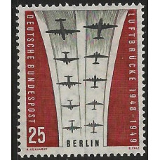 WEST BERLIN 1959 - SG B183 - 25pf. - black and red President Heuss MNH Condition